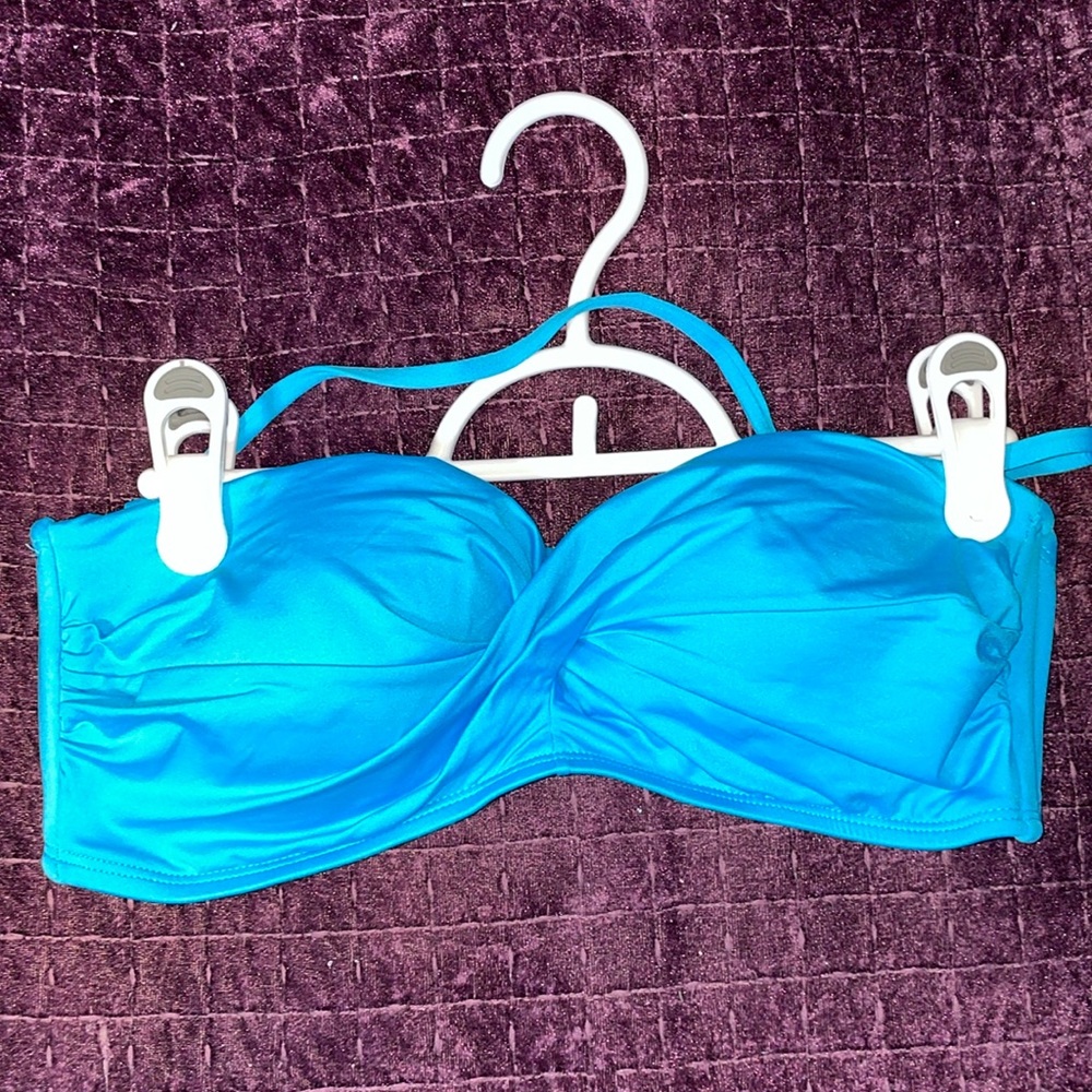 Blue Strapless bikini top more chocker style size medium